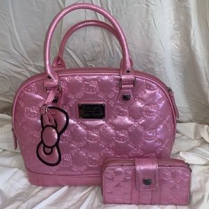 Hello Kitty Patent Leather Tote + Wallet - Pink